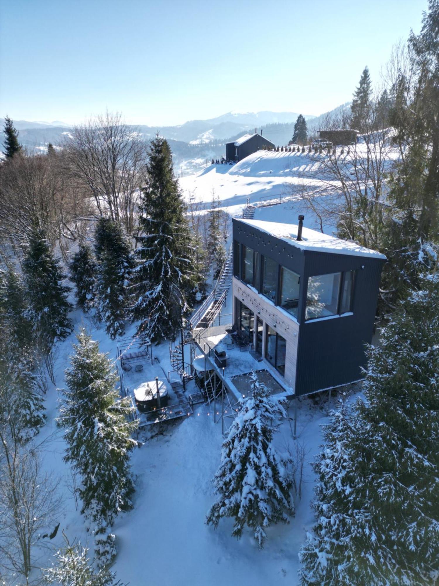 Forest Hub Славске Екстериор снимка